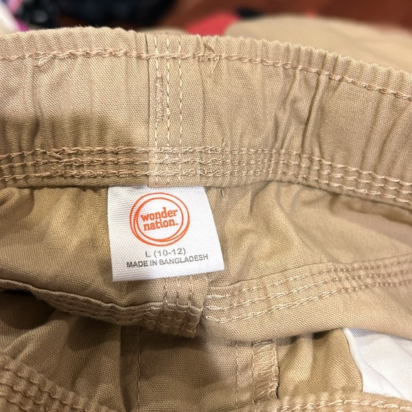 2 khaki bundle, Wonder Nation youth kahki shorts, Abercrombie & Fitch khakis. - Picture 4 of 11
